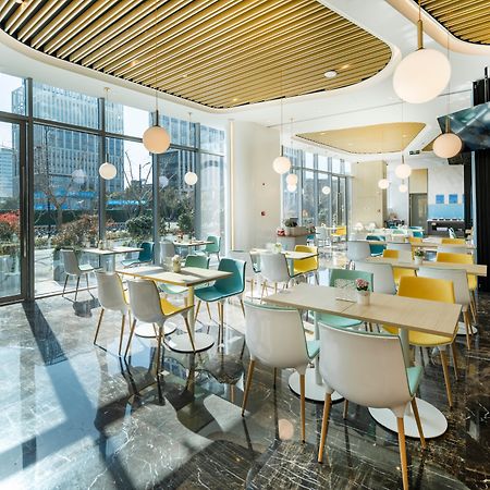 Holiday Inn Express Shanghai Pudong Zhangjiang By Ihg Exterior foto
