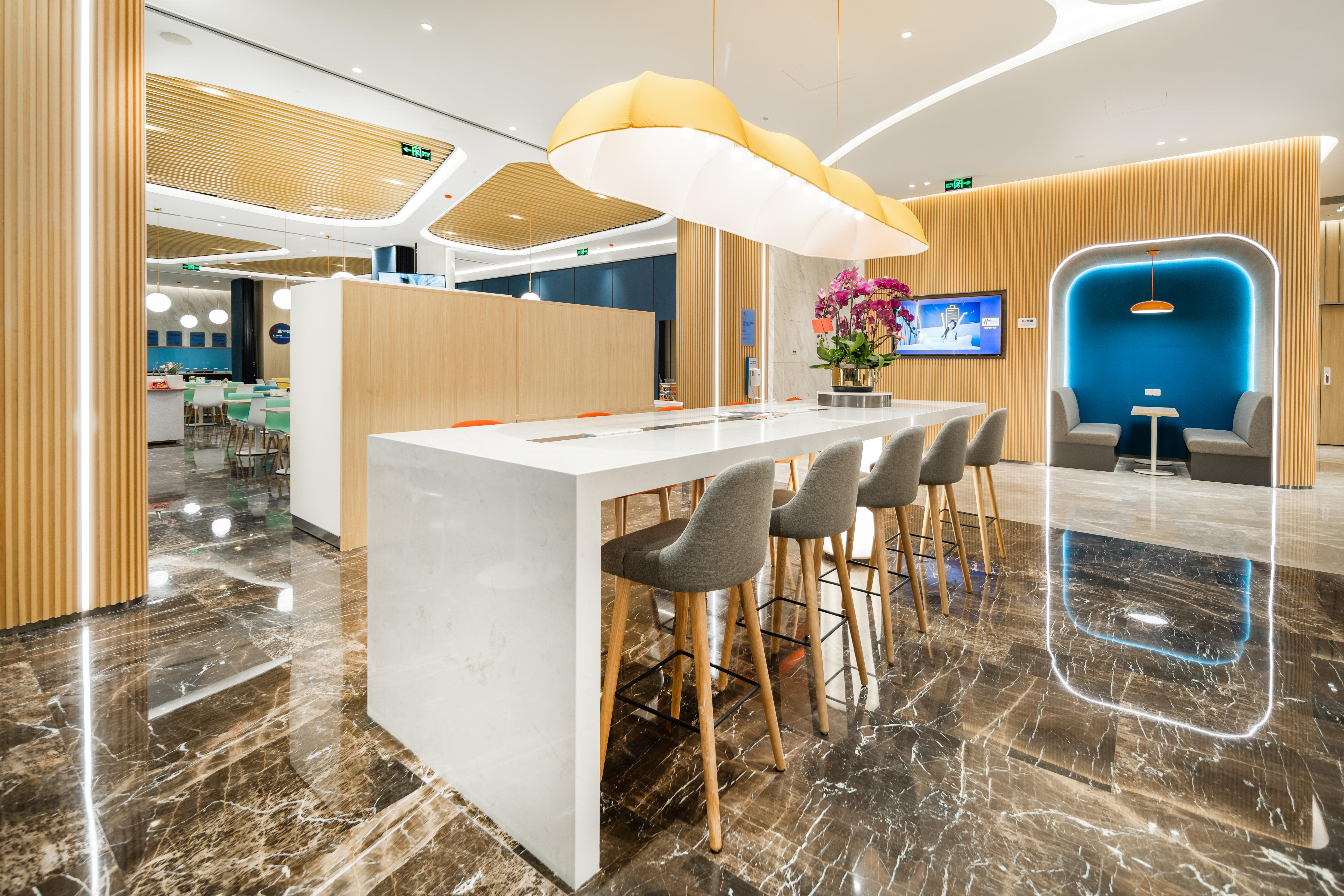 Holiday Inn Express Shanghai Pudong Zhangjiang By Ihg Exterior foto
